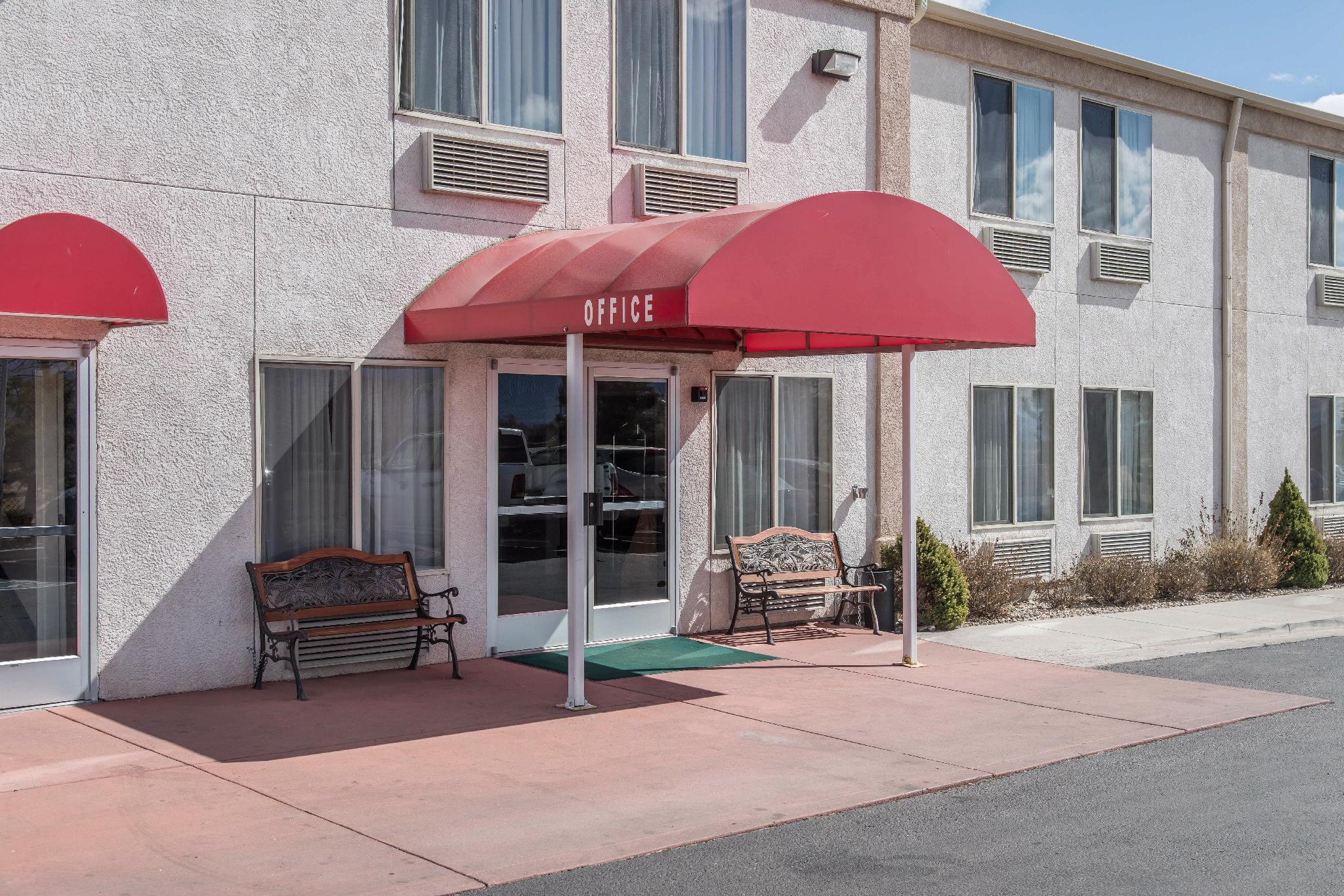 Econo Lodge Airport/Colorado Springs Eksteriør billede